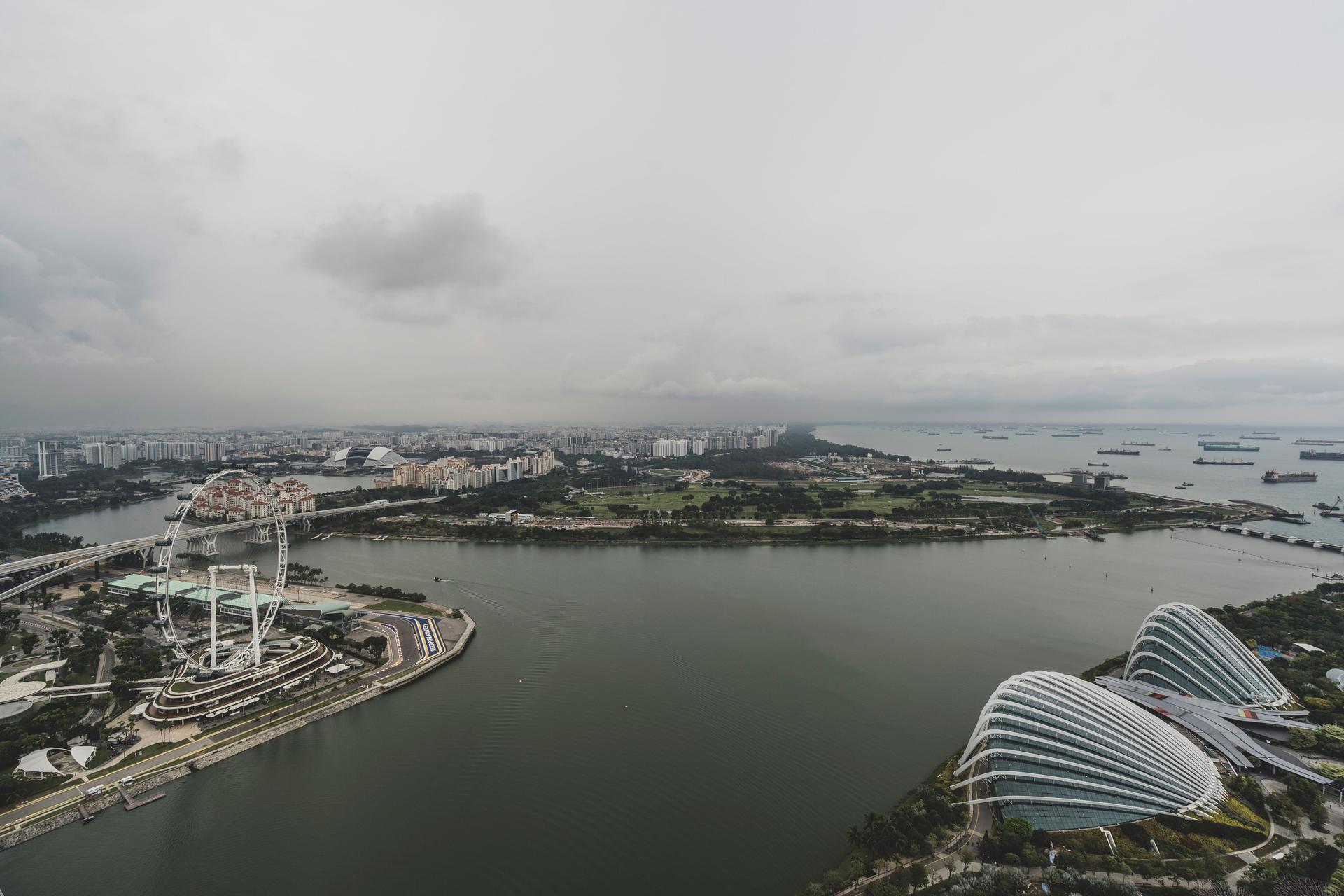 Singapore Waterfront Architecture and AI Misinformation Panoramic view of Singapore showcasing its modern waterfront architecture amid AI misinformation concerns.